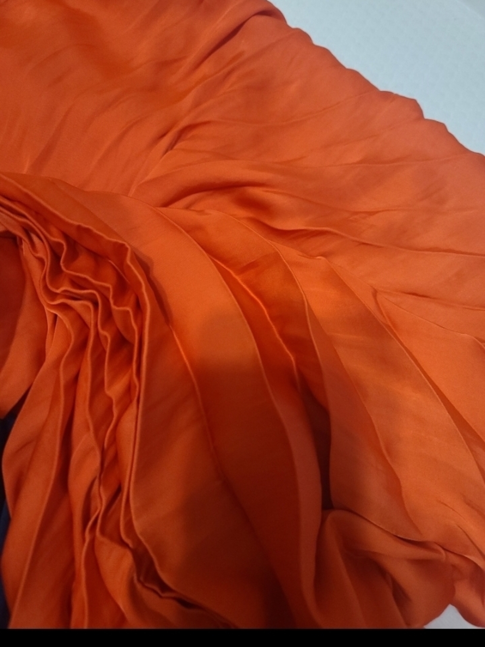 House of Harlow 1960 One-Shoulder Pleated Bright Orange Midi Dress - Picture 4 of 4